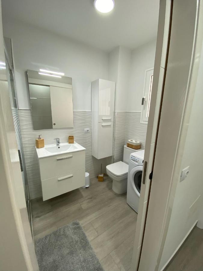 Estudio En Los Cristianos. Ubicacion Ideal. Arona  Exterior photo