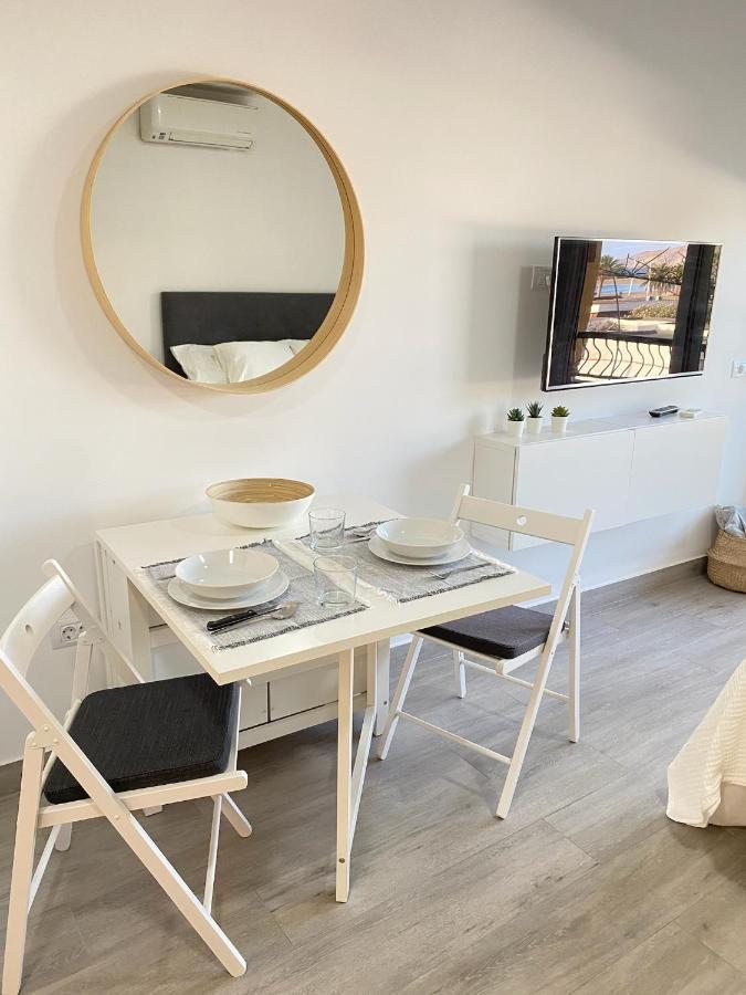 Estudio En Los Cristianos. Ubicacion Ideal. Arona  Exterior photo